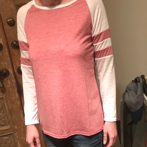 ⬇️💲 One left (S) Woman’s long sleeved shirt (Red) - Picture 5 of 5